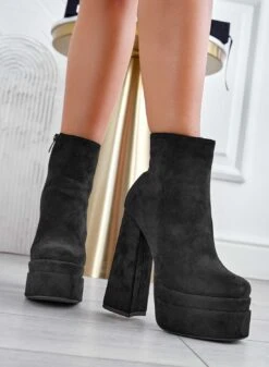 AVRIL - TronchettiAlexoo Neri Scamosciati Con Tacco Alto -Negozio al dettaglio Alexoo 011 3de9d316 6f08 4920 b21c 315449558c4a