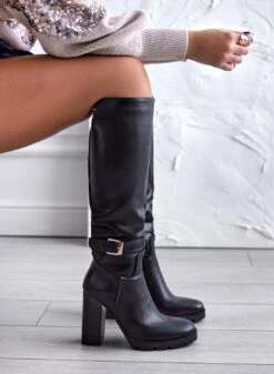 VIENNA - Stivali Neri Con Fibbia Oro