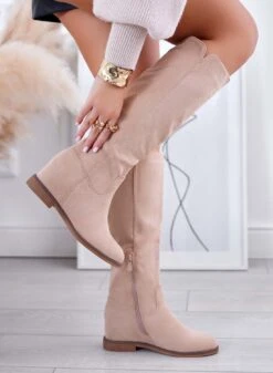 ZAIRA - Stivali Alexoo Beige Scamosciati Con Zeppa Interna -Negozio al dettaglio Alexoo 04 e2bdcd2f 94e3 4bb7 9122 32e22996da4c