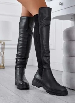 Stivali Neri Alla Coscia Con Retro In Tessuto Elastico 7 Stivali Neri Alla Coscia Con Retro In Tessuto Elastico -Negozio al dettaglio Alexoo 04 fe00f359 6a7a 49e8 b387 c6b402753267