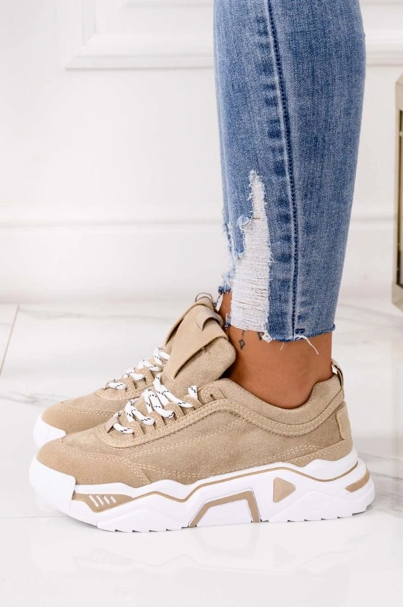 Sneakers Beige Scamosciate Con Suola Spessa E Lacci 5 Sneakers Beige Scamosciate Con Suola Spessa E Lacci - immagine 5