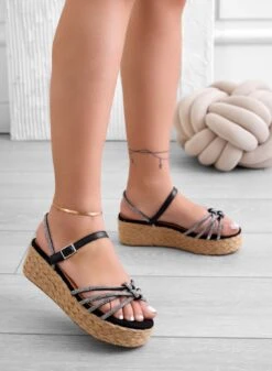 DULCE - Sandali Espadrillas Neri Con Fasce Gioiello -Negozio al dettaglio Alexoo 11 b5ef6471 baf6 4f76 8bd9 f302e3274b10