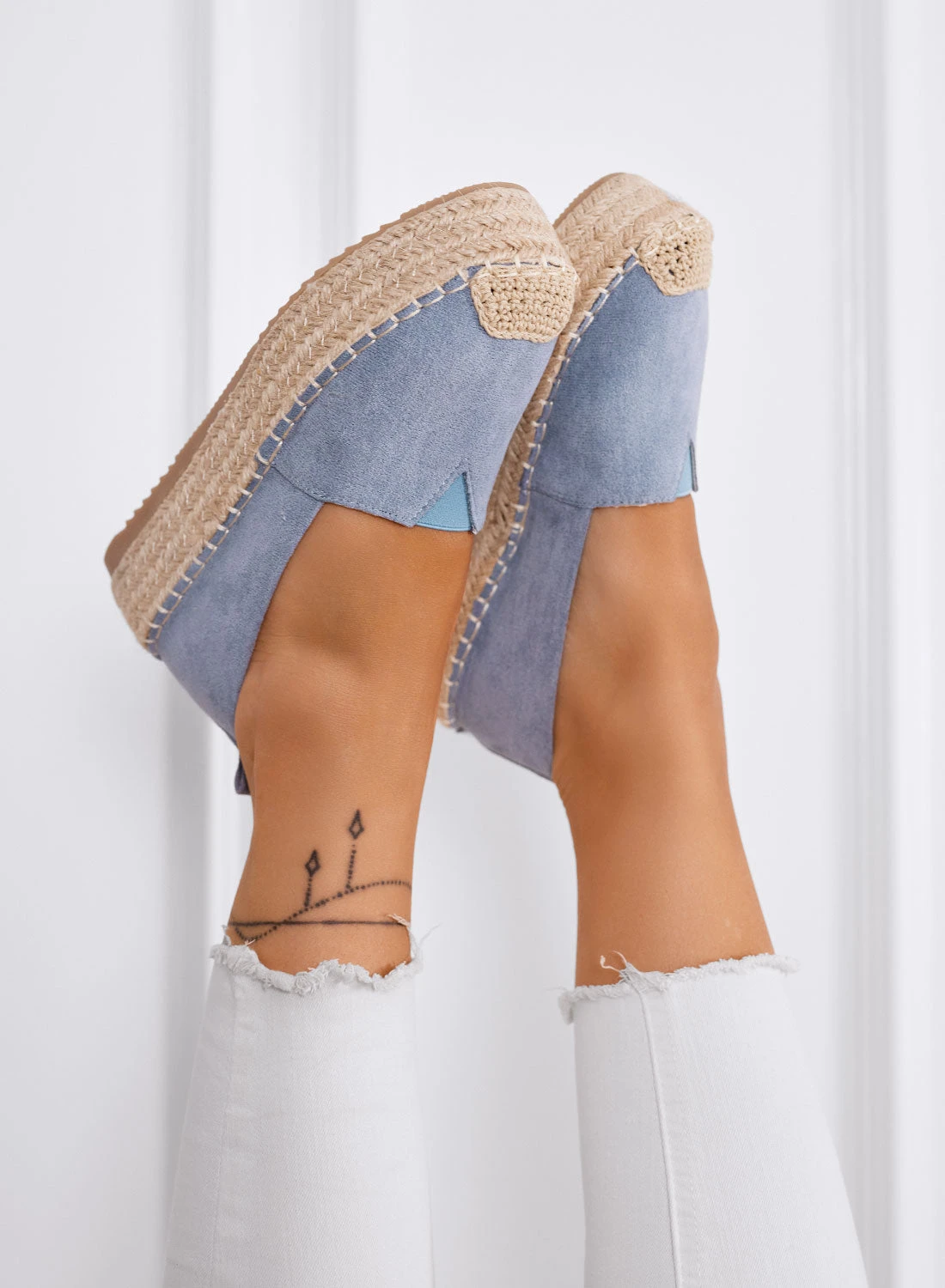 MAGDA - Espadrillas Platform Azzurre Con Punta Crochet E Suola In Corda 3 MAGDA - Espadrillas Platform Azzurre Con Punta Crochet E Suola In Corda - immagine 3