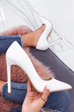 Decolletè Bianche In Finta Pelle Con Tacco Alto -Negozio al dettaglio Alexoo 14 1 149