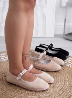 JENNIFER - Ballerine Beige Friulane Scamosciate Con Fibbia -Negozio al dettaglio Alexoo 15 e89ed666 5c1e 47a1 a931 9169904a9e7c