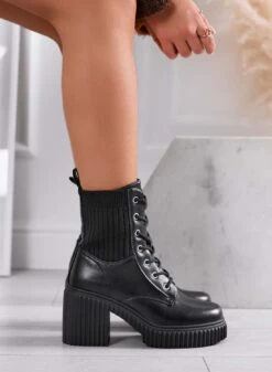 FIORENZA - Stivaletti Neri Con Inserti In Tessuto E Tacco Comodo -Negozio al dettaglio Alexoo 1 7ddba52d 56d1 4731 91e7 71737cd015bb