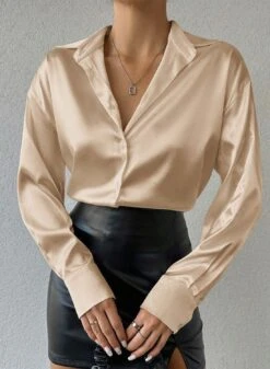 Camicia Beige In Raso -Negozio al dettaglio Alexoo 1 81566b3a a700 4dfb 907e eff118d46a2d