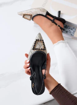 NAIMA - Décolleté Nere Slingback In Tessuto Intrecciato Con Fibbia Gioiello -Negozio al dettaglio Alexoo 1 c66671f7 c604 42d7 b4e5 21f7eb892049