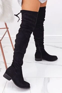Stivali Neri Scamosciati Alla Coscia Con Laccio