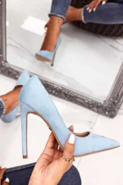 LEXIE - Decolletè Azzurre Scamosciate Con Tacco Alto -Negozio al dettaglio Alexoo 25 2 21