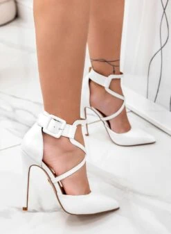 Decolletè Alexoo Bianche In Finta Pelle Con Tacco Alto -Negozio al dettaglio Alexoo 2 106c82ae 5cb7 41b8 89d6 b9221dc6137f