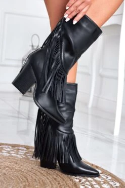 Stivaletti Neri Con Tacco Comodo E Frange -Negozio al dettaglio Alexoo 2 45535789 a8f0 48a2 9a8d 25516dd6e753