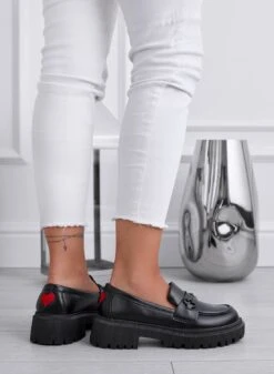 MARTINA - Mocassini Neri Con Cuore Rosso Sul Retro -Negozio al dettaglio Alexoo 2 66042824 5e78 42ad a1b9 4f7b15c5407e