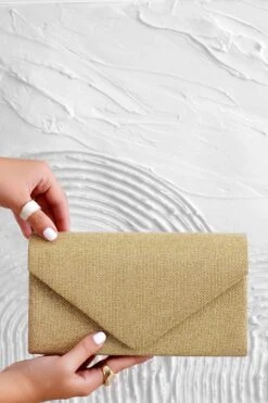 Borsa Pochette B221 Oro Glitter -Negozio al dettaglio Alexoo 2 9bcbefd0 2d0e 44b4 9f5e 65d5aaa8ce2d