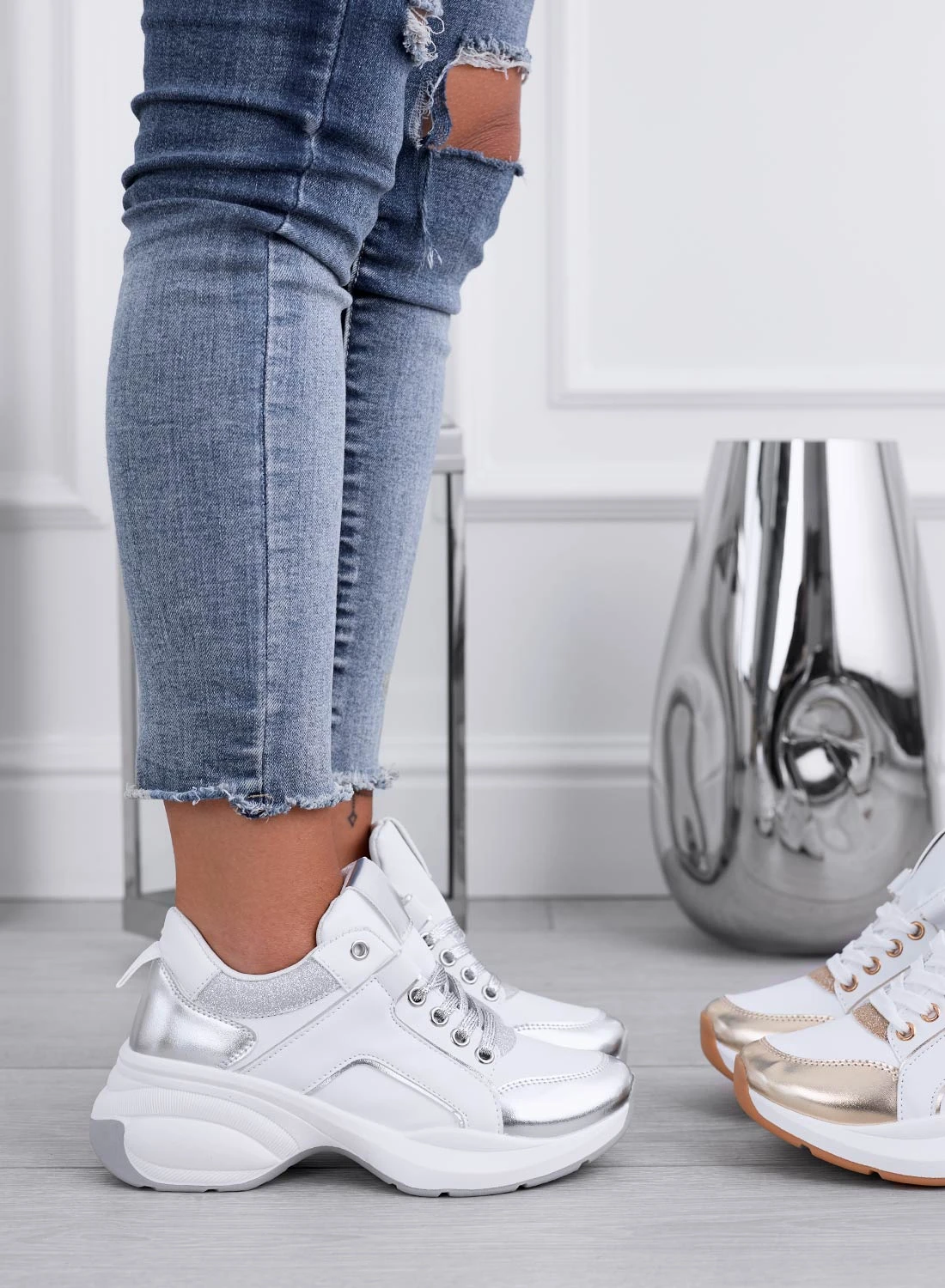 PATTY - Sneakers Bianche Con Inserti Glitter Argento 3 PATTY - Sneakers Bianche Con Inserti Glitter Argento - immagine 3