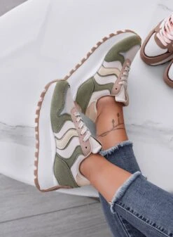 MEME - Sneakers Verdi Con Pannelli A Contrasto -Negozio al dettaglio Alexoo 2 e2193798 fee2 4ce9 847f 5f9e83582ba4