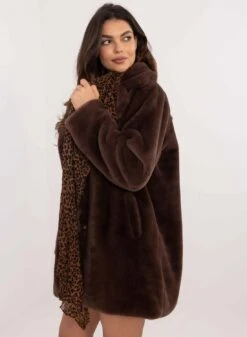 Sciarpa Foulard Marrone A Fantasia Maculata -Negozio al dettaglio Alexoo 2 fee0ffa2 baf4 4497 94ea f0f755843c61