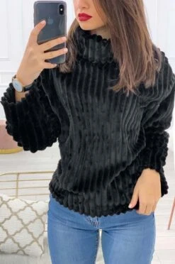 Maglione In Velluto Con Collo Nero