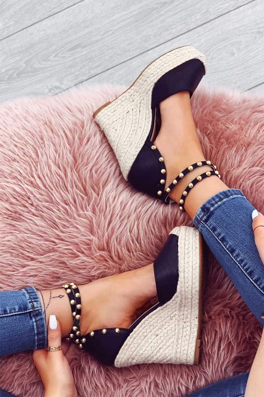 Espadrillas Nere In Finta Pelle Con Zeppa Alta E Borchie Oro 5 Espadrillas Nere In Finta Pelle Con Zeppa Alta E Borchie Oro - immagine 5