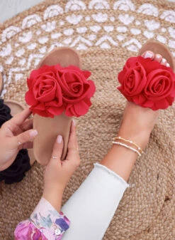 SUMMER - Sandali Rossi A Ciabatta Con Fiori Applicati -Negozio al dettaglio Alexoo 39