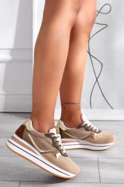 Sneakers Fango Con Zeppa E Inserti Oro -Negozio al dettaglio Alexoo 3 0a4a4f79 394c 44be b304 399eee2d6ea1