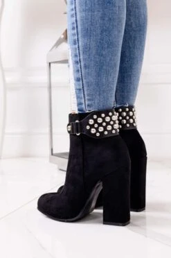 Tronchetti Neri Con Tacco Alto E Borchie Sul Retro Silvia Gala -Negozio al dettaglio Alexoo 3 2 99