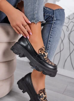 URSULA - Mocassini Neri Da Donna Con Suola Carrarmato Con Inserto Leopardato E Fibbia Dorato -Negozio al dettaglio Alexoo 3 421b9d08 1e0b 459f a356 7bb40b1db4d9