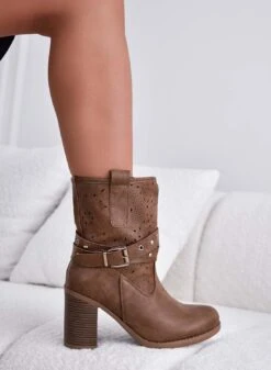 BRIEE - Stivaletti Fango Traforati Con Tacco Comodo -Negozio al dettaglio Alexoo 3 c6b5e0f5 4d90 4c4c b57e ef2c47c726fc