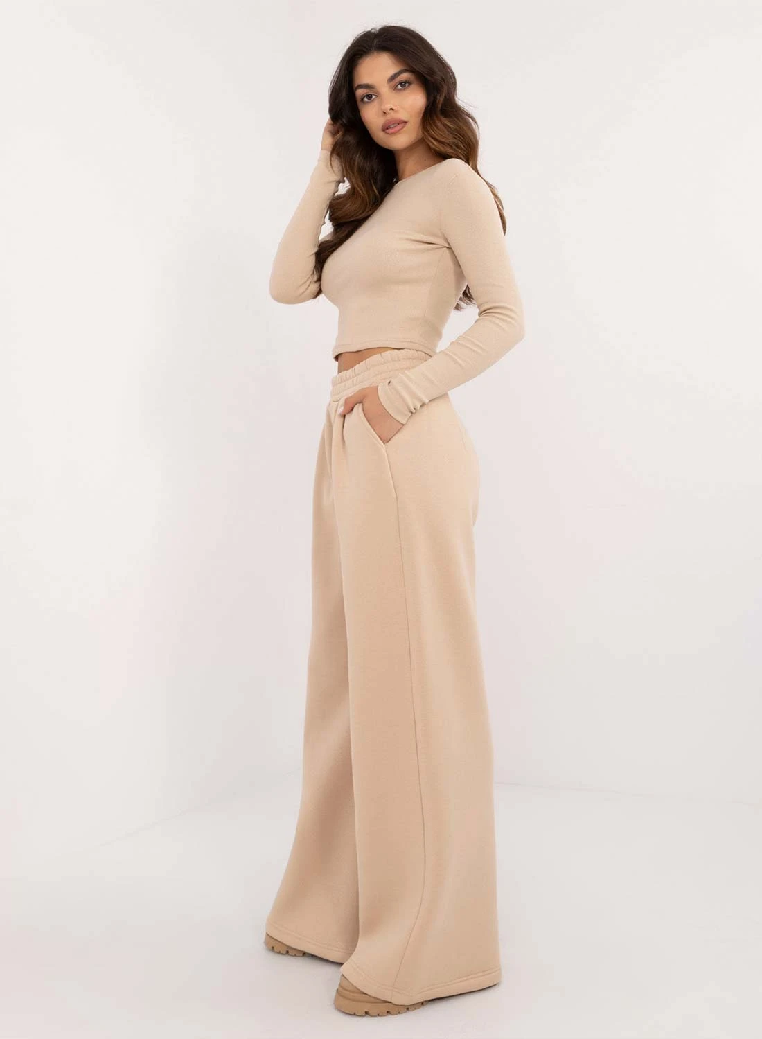 Tuta Felpata Beige Due Pezzi 5 Tuta Felpata Beige Due Pezzi - immagine 5