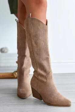 Stivali Fango Scamosciati Con Ricamo -Negozio al dettaglio Alexoo 3 e5812f17 d93c 4cff b1ba 7f236dcbdc66