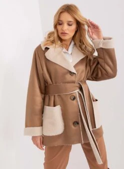 Giacca Fango In Montone Oversize Con Tasche A Contrasto -Negozio al dettaglio Alexoo 3 e7d9e94d 1ee3 42d4 aaf6 05c2d1624acd