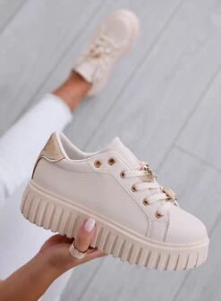 LIDIA - Sneakers Beige Con Applicazione Ape Gioiello -Negozio al dettaglio Alexoo 3 ee0e90f7 5cd0 4e23 b82d 8f9e6d650784