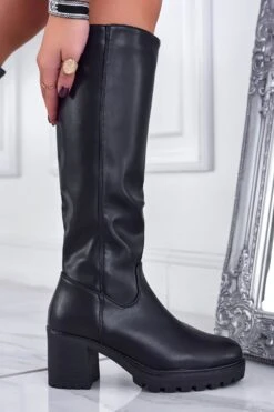 Stivali Neri In Finta Pelle Con Tacco Comodo -Negozio al dettaglio Alexoo 3 fb9e1bb8 6a6d 4063 8ae3 83a34739d86a