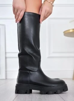 Stivali Neri Combat Con Suola Carrarmato -Negozio al dettaglio Alexoo 4 031e15fc d93c 495e 90a9 f65fb4fbe994