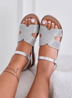 KANDIS - Sandali Bassi Argento Con Zeppa E Strass Iridescenti -Negozio al dettaglio Alexoo 4 083ce404 38c5 4e17 81a3 5e84089571e3