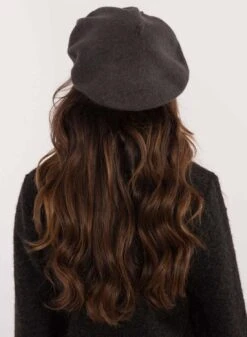 Cappello Grigio Basco Con Strass -Negozio al dettaglio Alexoo 4 39a137fa d975 41ef a89a 8ce349b013d8