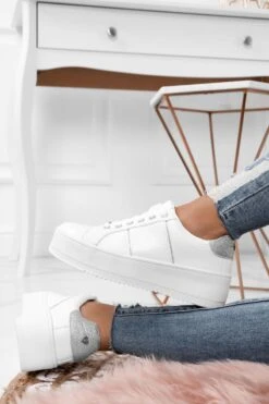 MORENA - Sneakers Bianche Con Inserti Glitter Argento -Negozio al dettaglio Alexoo 4 3 65