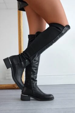 Stivali Neri Alla Coscia In Tessuto Elastico Sul Retro -Negozio al dettaglio Alexoo 4 5b94074a 67bc 4668 8aa9 e76275902945