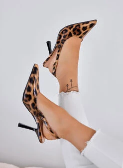 DORIE - Décolleté Maculate Slingback A Punta Con Tacco A Spillo 10 Cm -Negozio al dettaglio Alexoo 4 9a13a6b6 4fb5 4a81 95a3 269559ccf689