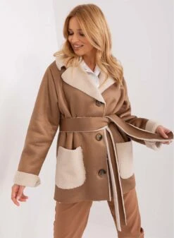 Giacca Fango In Montone Oversize Con Tasche A Contrasto -Negozio al dettaglio Alexoo 4 bb194aa7 07f3 4f34 a422 53afcc30da9a