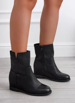 BEKY - Stivaletti Neri Traforati Con Zeppa Interna -Negozio al dettaglio Alexoo 5 1eabbe31 1465 4f85 8685 37c0c6a5870c