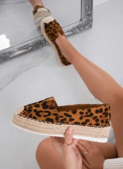 NORMA - Espadrillas Maculate Con Zeppa 10 NORMA - Espadrillas Maculate Con Zeppa -Negozio al dettaglio Alexoo 5 6dd0a831 2a3a 4700 be86 94e61818bac3