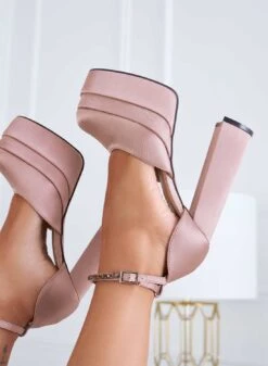 MANILA - Decolletè Alexoo Oro Rosa In Raso Con Tacco Alto E Plateau E Cinturino Gioiello -Negozio al dettaglio Alexoo 5 b3089c1f ba33 446d ac35 f3668bec57f4