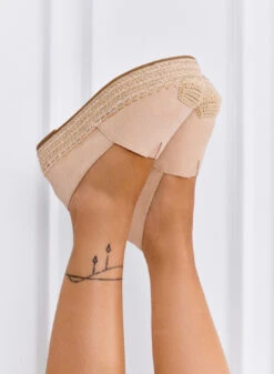 FIAMMA - Espadrillas Platform Beige Con Punta Crochet E Suola In Corda -Negozio al dettaglio Alexoo 5 b7ad125f 3055 4ddf 9b1f 533d007b889d