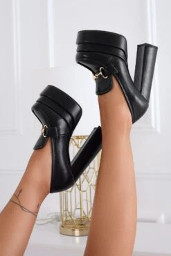 SARAH - Decolleté Francesine Con Tacco Alto Nere Alexoo -Negozio al dettaglio Alexoo 6 798aa02d 03c3 4375 a450 07e5c61a9c8f