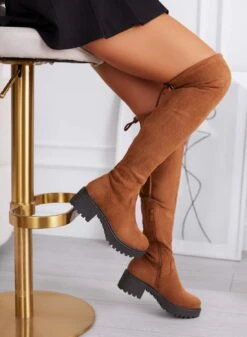 FLUX Stivali Donna Camel Scamosciati Alla Coscia Con Suola Chunky -Negozio al dettaglio Alexoo 6 be12eb2a 80e9 4d41 b3c6 bbd9477c5c2a