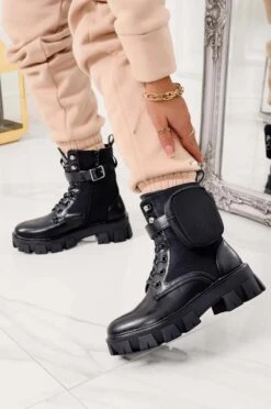 Stivaletti Anfibi Neri Con Lacci E Marsupio Removibile -Negozio al dettaglio Alexoo 7 556