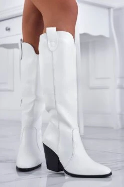 Stivali Bianchi Camperos In Finta Pelle -Negozio al dettaglio Alexoo 7 be9979be 6906 4c68 88d1 afcd58411e46