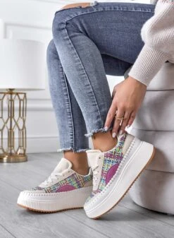 ANNACHIARA - Sneakers In Tessuto Multicolor Con Zeppa -Negozio al dettaglio Alexoo 7 cb8c83f3 6b85 4827 8c9d 7af456d96466