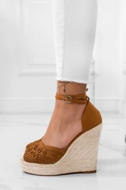 Espadrilles Camel Con Zeppa In Corda E Ricamo